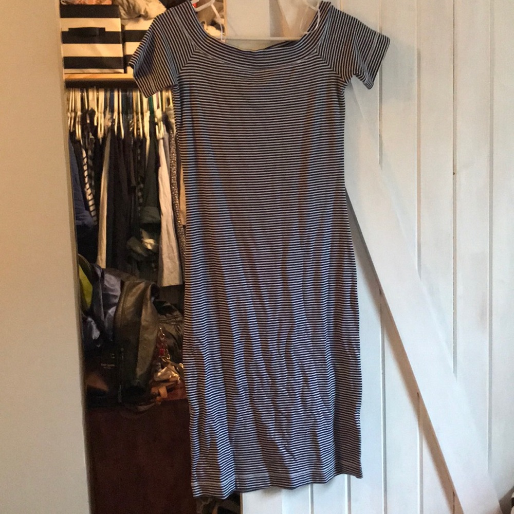 H&M off shoulder slim fit stripe dress small